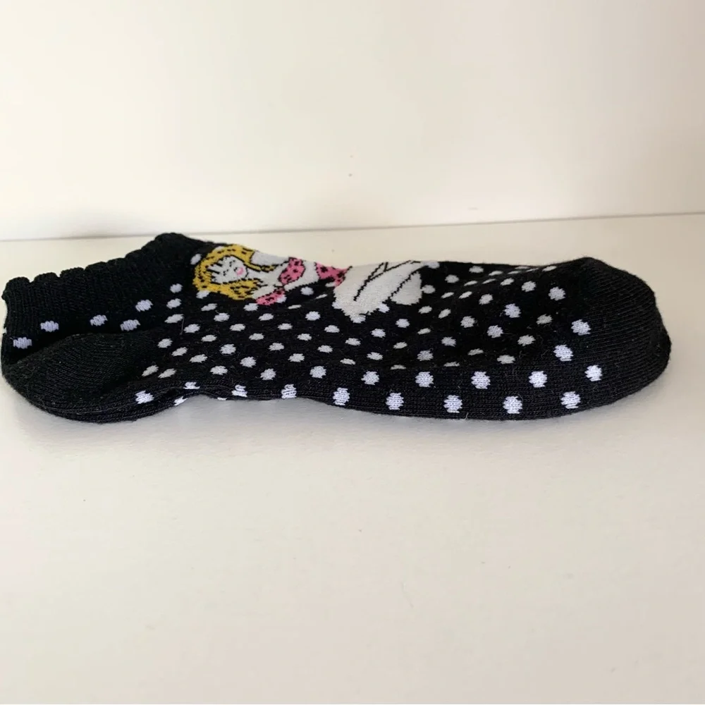 Hold Betsy Johnson y2k socks